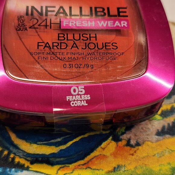 L'Oreal Infallible Up to 24H Fresh Wear Soft Matte Blush - #05 Fearless Coral - Picture 5 of 6